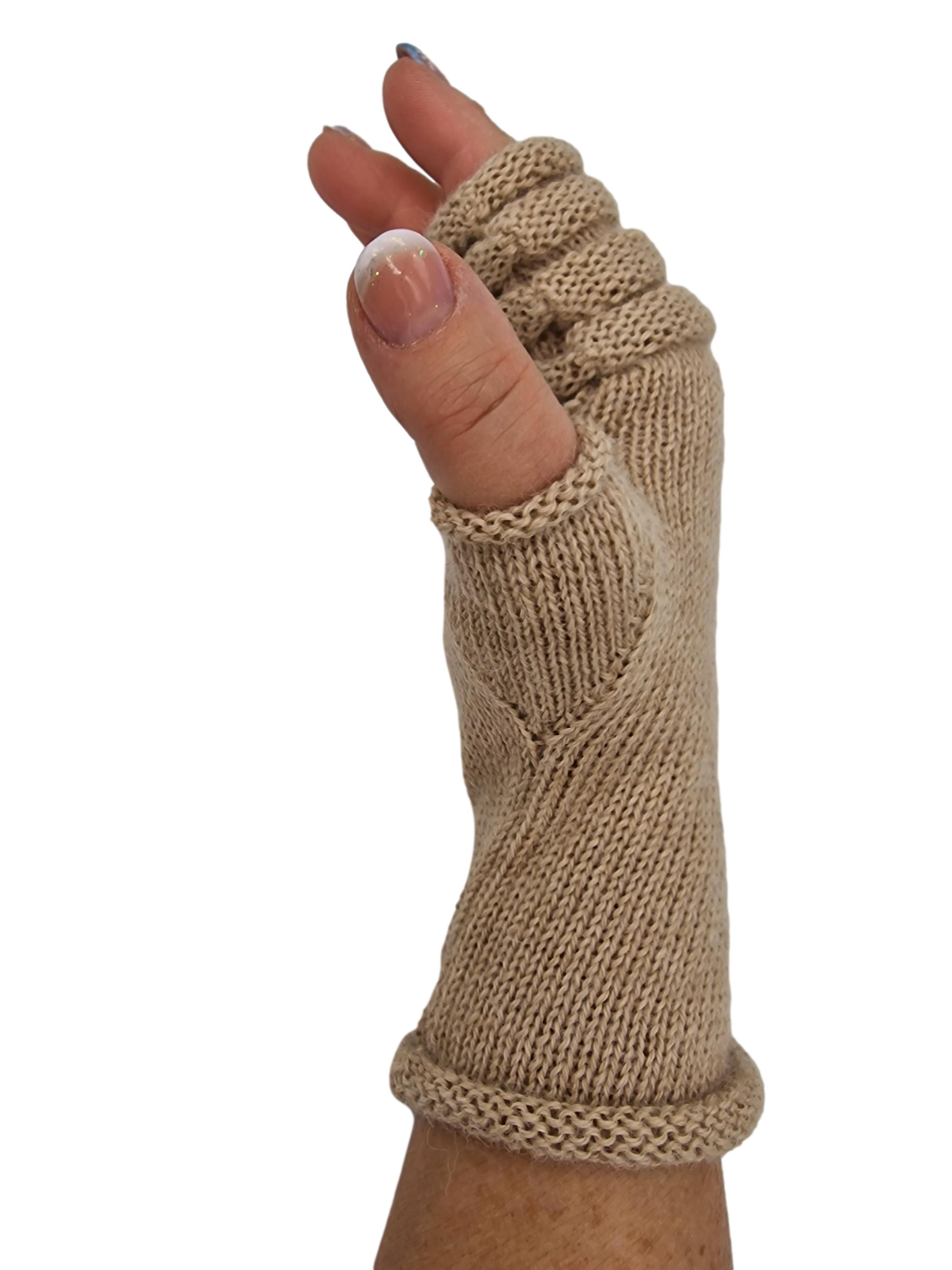 ALPAKASHOP-BAYERN | Edle Pulswärmer, fein gestrickt aus 100% Babyalpakagarn in verschiedenen Farben
