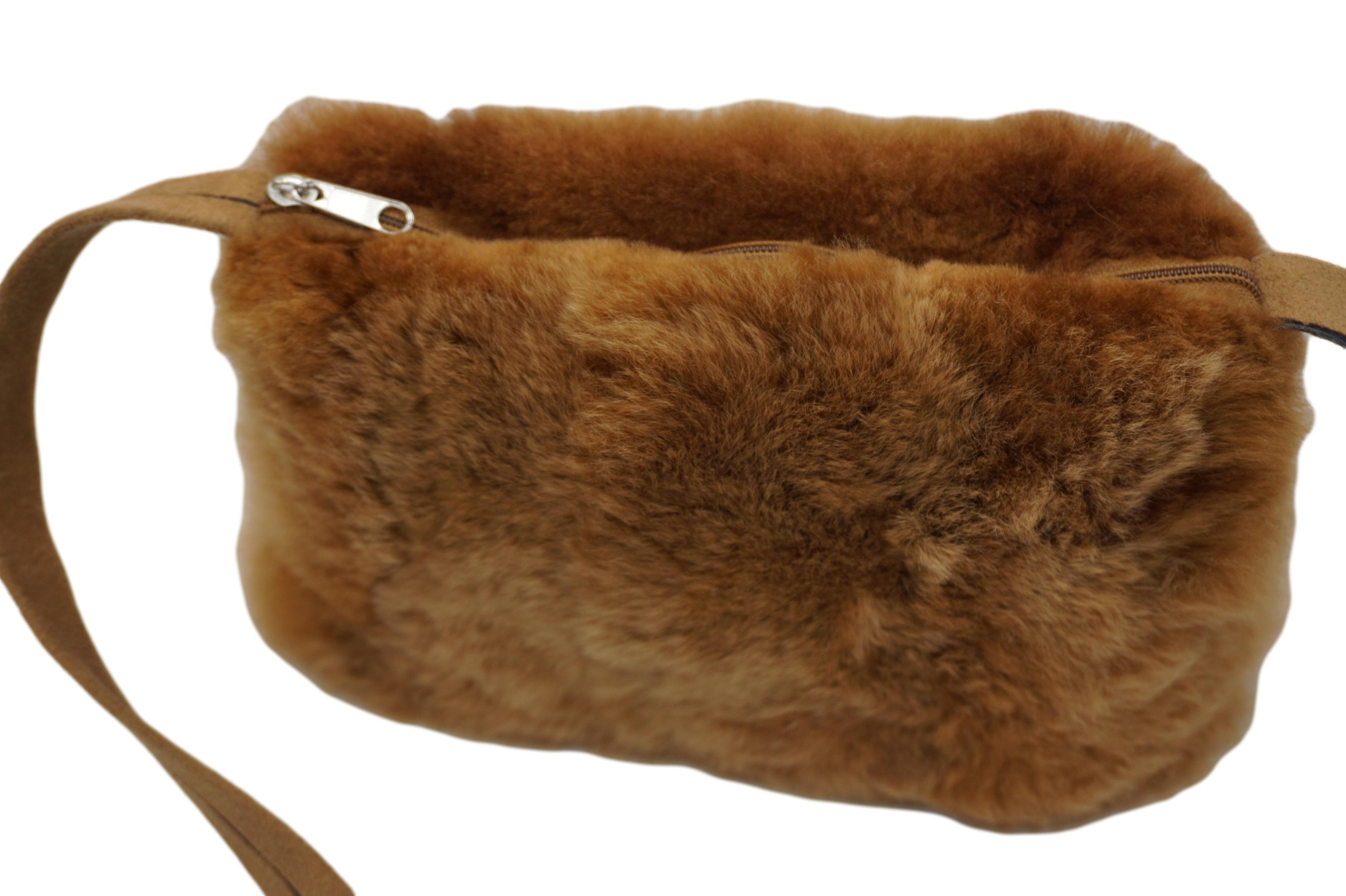 ALPAKASHOP-BAYERN | Edle Handtasche aus Alpakafliess 3 verschiedenen Farben erhältlich| Handmade by Millwa