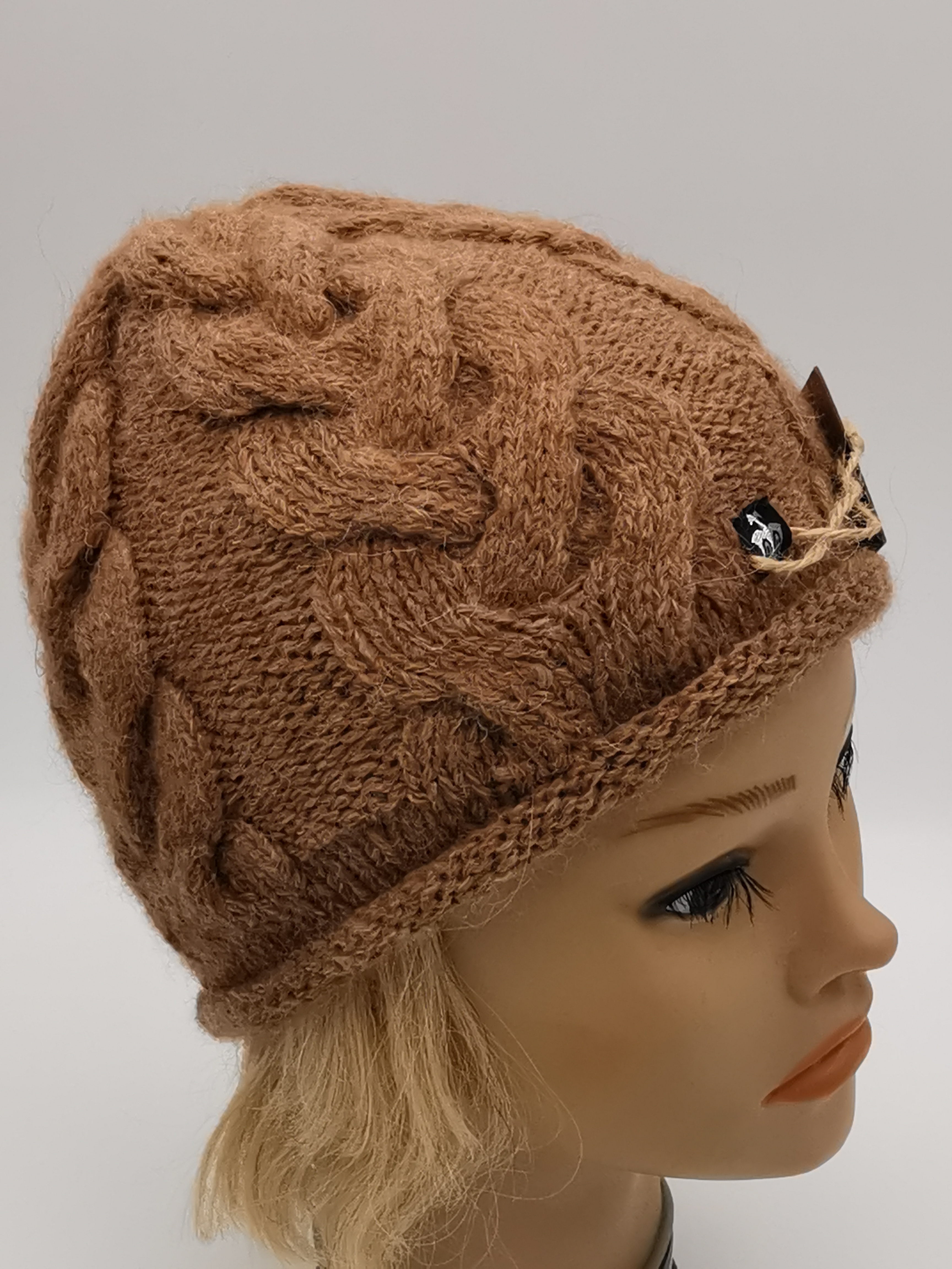 ALPAKASHOP-BAYERN | Zopfmuster-Mütze aus 100% Babyalpakagarn in verschieden Farben