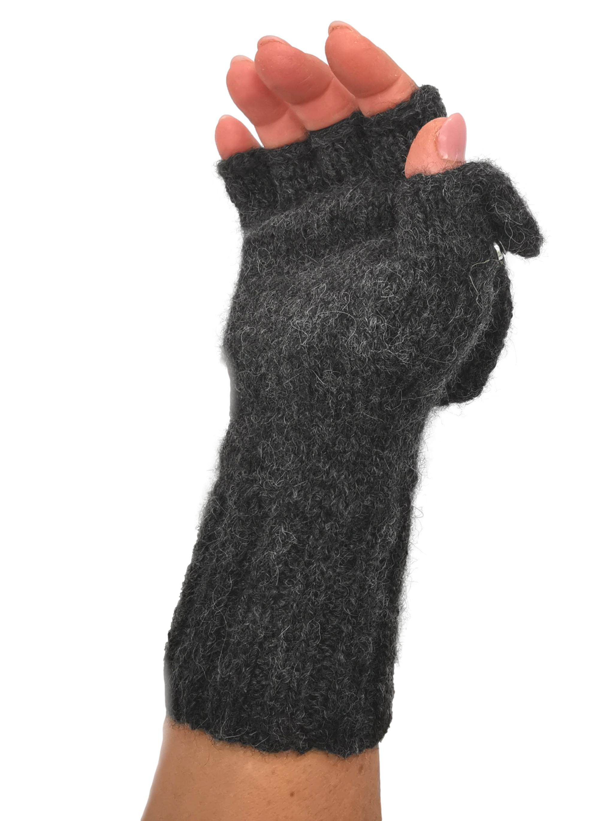 Hochwertige, Handschuhe mit angestrickten Fingern, Daumen und Kapuze aus Babyalpaka Farbe: Naturweiß, Hellbraun, Hellgrau, Anthrazit, Schwarz | Handmade by Millwa Hochwertige, Handschuhe mit angestrickten Fingern, Daumen und Kapuze aus Babyalpaka Farbe: Naturweiß, Hellbraun, Hellgrau, Anthrazit, Schwarz | Handmade by Millwa